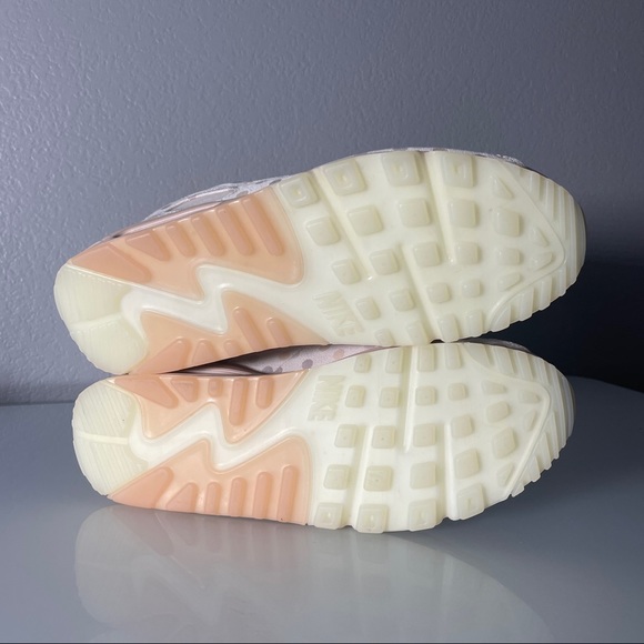 Nike Air Max 90 NRG Shimmer/ Sail-Desert Sand CZ1929-200 Men’s Size 11.5 - Picture 6 of 6